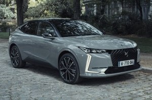 Розсекречені комплектації нового крос-купе DS 4 для України Розсекречені комплектації нового крос-купе DS 4 для України