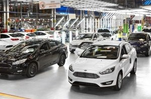 Насколько сильно дефицит чипов ударил по автопрому?