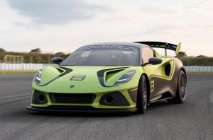 Купе Lotus Emira подготовили для гонок