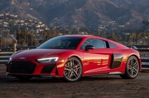 Подождем? Новая Audi R8 задержится еще на два года