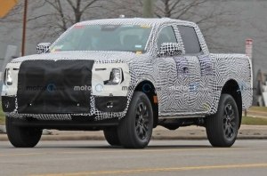 Новый Ford Ranger переоделся в камуфляж полегче Новый Ford Ranger переоделся в камуфляж полегче