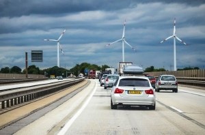 Лафа закончилась: на автобанах Германии введут ограничения скорости