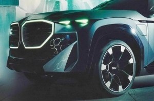 BMW продолжает разогревать интерес к новому флагману