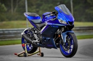 Официально раскрыт мотоцикл Yamaha R3 нового поколения