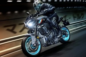 Нейкед Yamaha MT-10 2022