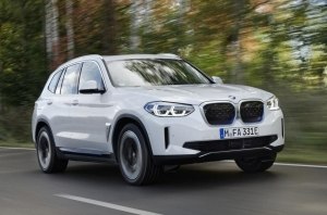 BMW не спешит с переходом на электрокары из-за бедных стран BMW не спешит с переходом на электрокары из-за бедных стран