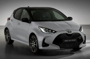 Новый Yaris GR «почти» Sport Новый Yaris GR «почти» Sport