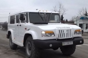 Больше Хаммера: украинец своими руками построил впечатляющий внедорожник