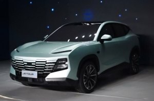 Название для нового стильного кроссовера Chery выберут открытым голосованием