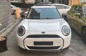 MINI нового поколения: первые «живые» фото