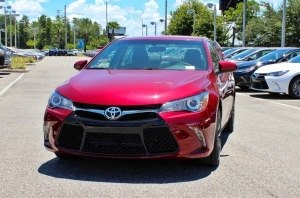 Toyota возглавила рынок США