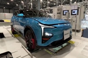 Китайский девелопер Evergrande начал производство своего первого электрического авто Hengchi 5