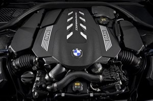 Несмотря на судебный иск: BMW продолжает разработку бензиновых и дизельных моторов