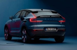 Бывший руководитель Tesla займется производством аккумуляторов для Volvo
