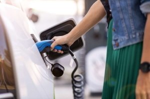 Австралийцы придумали пауэрбанк для электромобилей