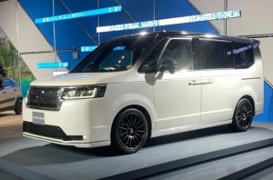 Honda StepWGN пользуется ажиотажным спросом на рынке Японии Honda StepWGN пользуется ажиотажным спросом на рынке Японии