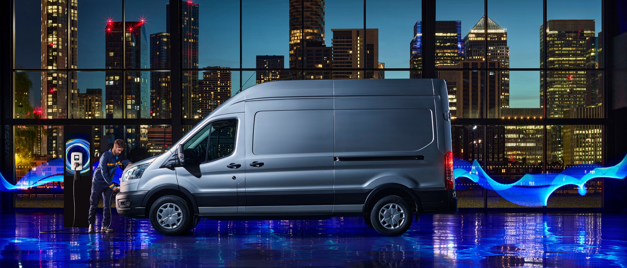Ford E-Transit — будущее бизнеса Ford E-Transit — будущее бизнеса